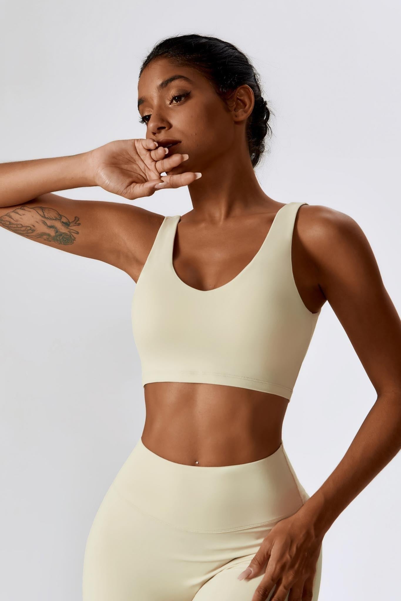 Dune Minimalistic Sports Bra